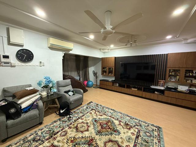 2 Storey Terrace Fully Renovate Bayu Damansara Kota Dsara for SALE