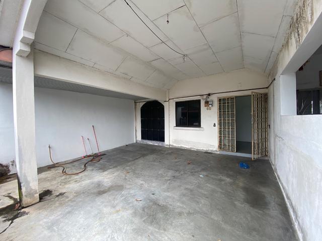 2 Storey Terrace House Original Unit For Sell