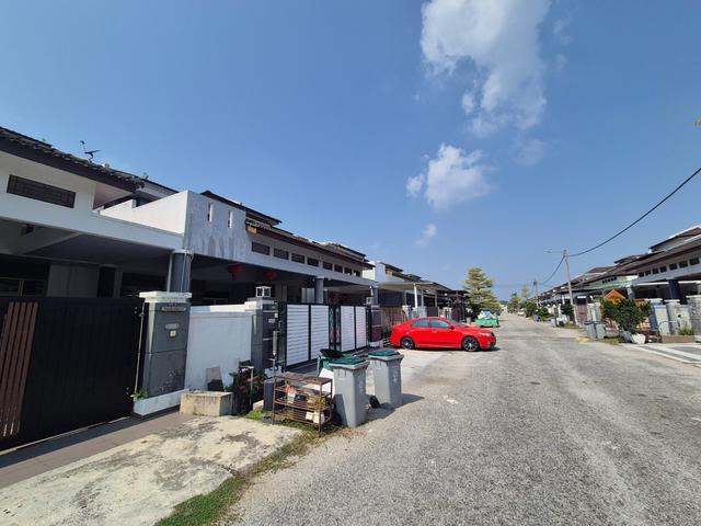 2 Storey Terrace House at Taman Merbok Bukit baru near manipal MMU
