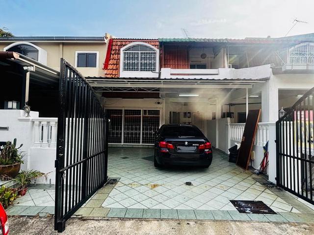 2 storey terrace house at Taman TAR Ampang for sale Near KDE
