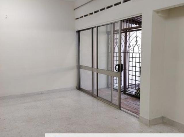 2 storey Terrace house in SS2 PJ For Sale
