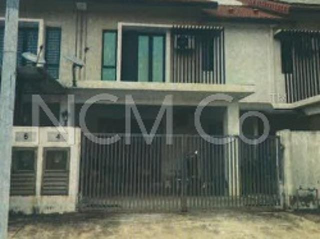 2 Storey Terrace House, Intermediate