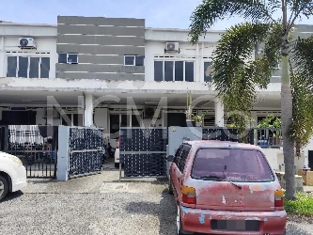 2 Storey Terrace House, Intermediate