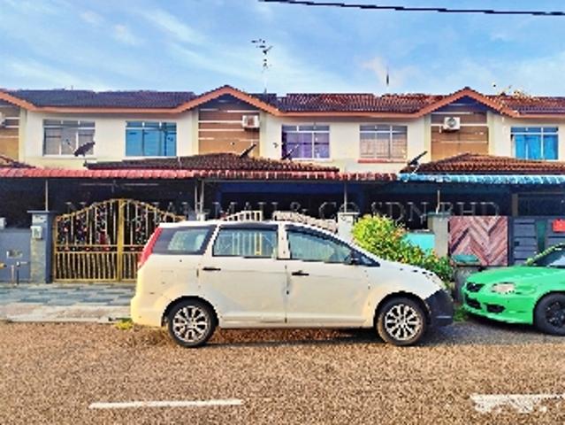 2 Storey Terrace House, Intermediate