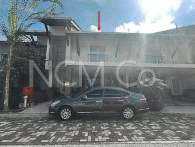 2 Storey Terrace House, Intermediate