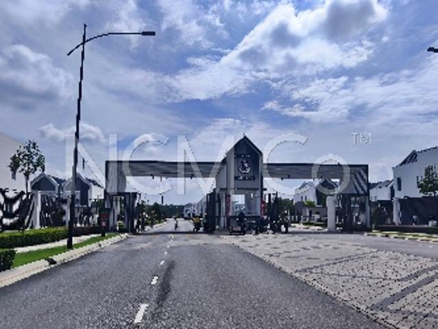 2 Storey Terrace House, Intermediate