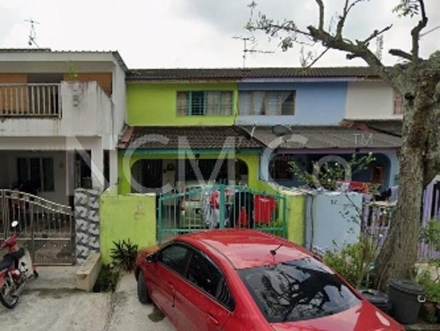 2 Storey Terrace House, Intermediate