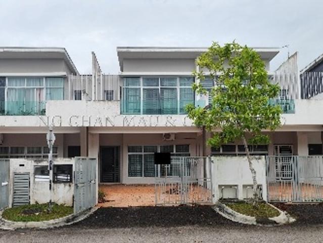 2 Storey Terrace House, Intermediate