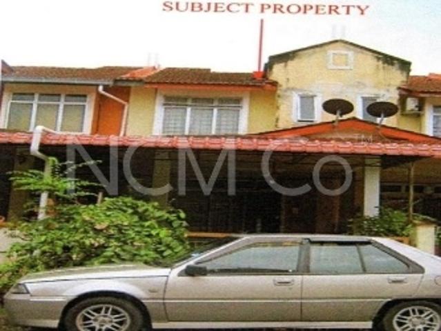 2 Storey Terrace House, Intermediate