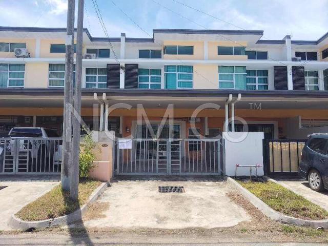 2 Storey Terrace House, Intermediate