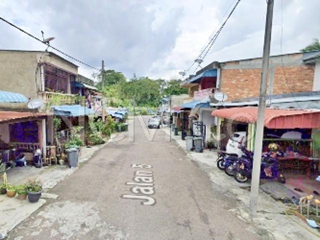 2 Storey Terrace House, Intermediate, Low Cost, Renovated