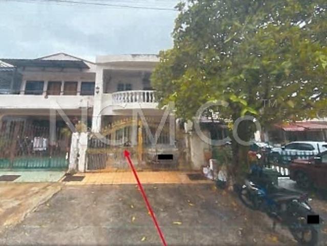 2 Storey Terrace House, Intermediate, Renovated