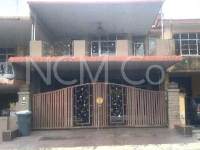 2 Storey Terrace House, Intermediate, Renovated