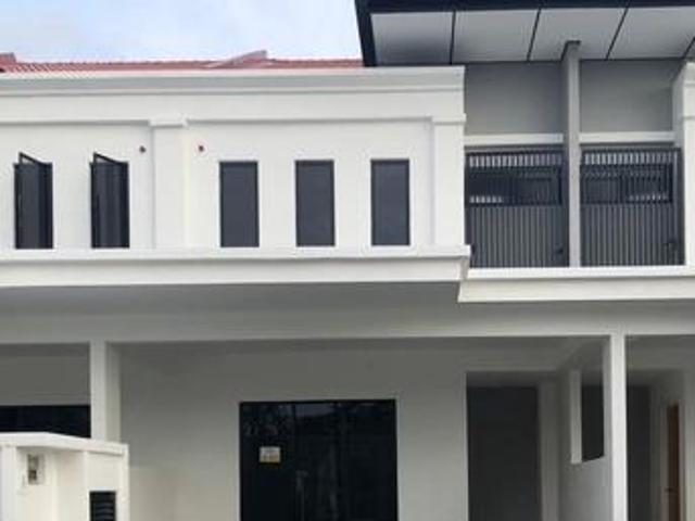 2 Storey Terrace House Reef Of Tropics Eco Glades Cyberjaya