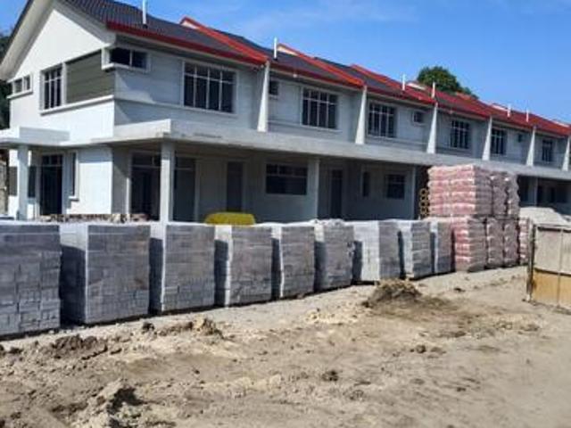 Telok Panglima Garang 2 Storey Terrace House Taman Pahlawan
