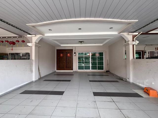 2 Storey Terrace House Taman saujana permai Under Market Value