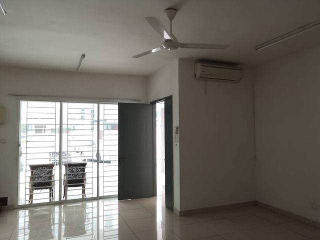 2 Storey Terrace House 4R3B Tiara East Semenyih