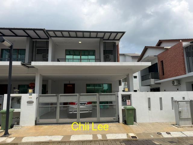 2 Storey Terrace Inter Corner Begonia VillaSimpang Ampat