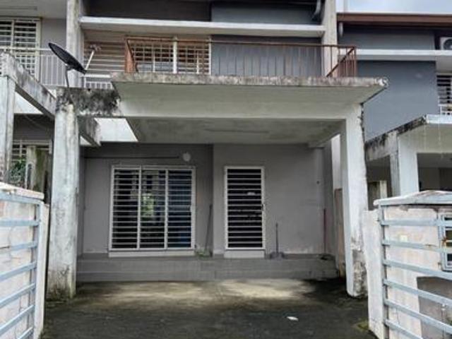 2 Storey Terrace Intermediate Aman Putri Shah Alam