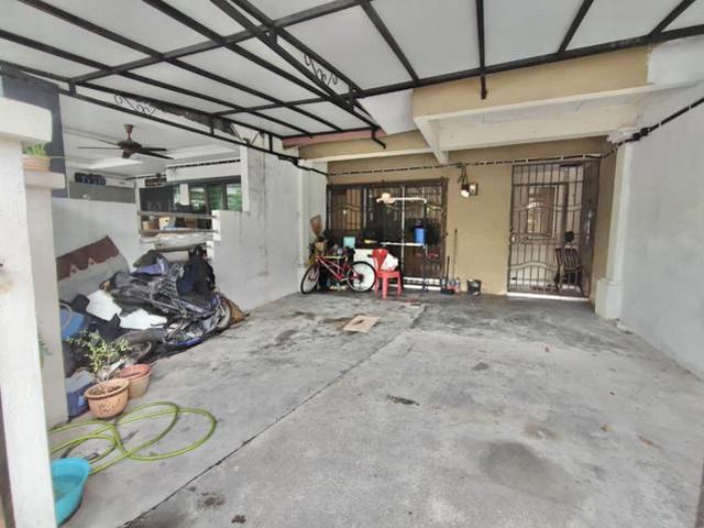 2 Storey Terrace Jalan Kebun Nenas Taman Camelia Bandar Putera Klang