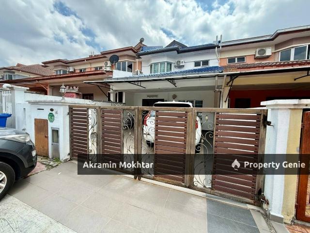 2 Storey Terrace Jalan Kristal, Seksyen 7, Shah Alam