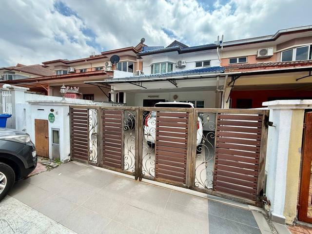 2 Storey Terrace Jalan Kristal Seksyen 7 Shah Alam