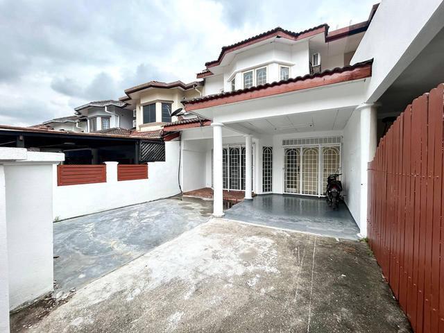 2 Storey Terrace Jalan Paladium Seksyen 7 Shah Alam