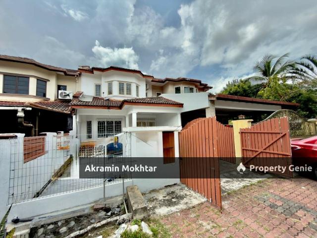 2 Storey Terrace Jalan Paladium Seksyen 7, Shah Alam Selangor