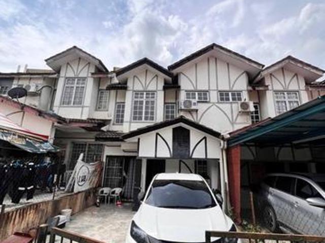 2 Storey Terrace Lorong Cakera Purnama 12 Bandar Puncak Alam