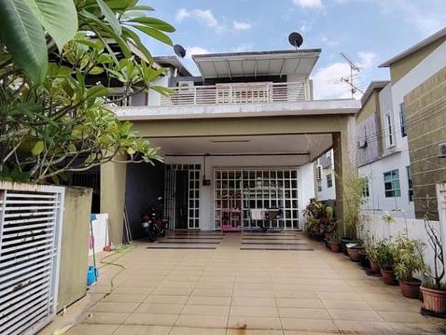 2 storey terrace Perdana College Height Pajam Mantin END LOT
