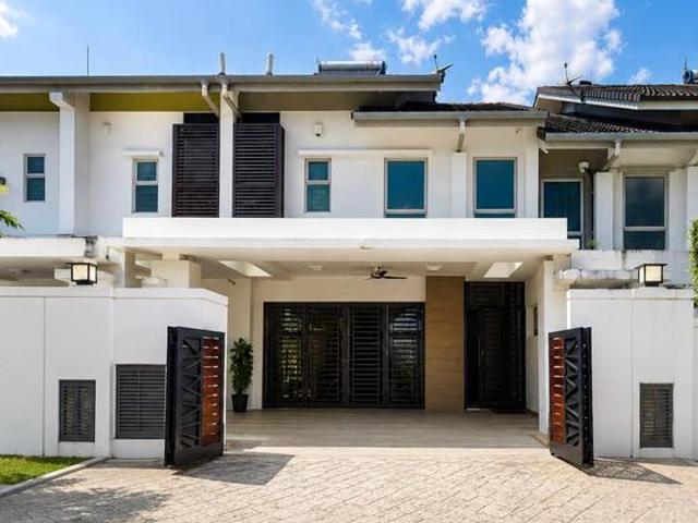 2 Storey Terrace Renovated Freehold Serissa Denai Alam U16 Shah Alam