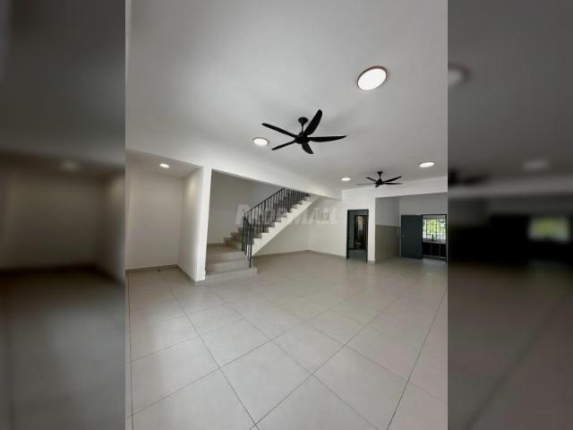 2 Storey Terrace @ Sungai Buloh | 1927sf 4r 3b