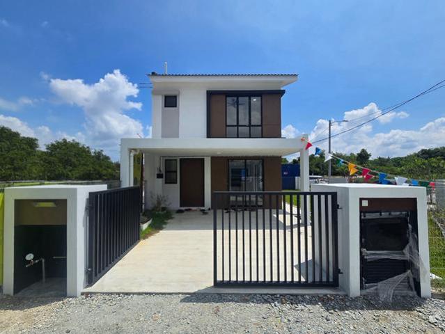 2 Storey Terrace Sepang Free MoT