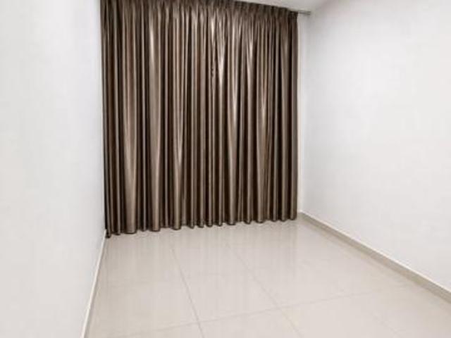 2 Storey Terrace Taman Eco Summer Freehold 3 Bed 2 bath Mount Austin