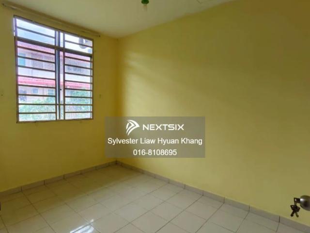 2 Storey Terrace Taman Kingfisher