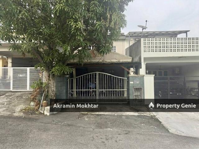 2 STOREY TERRACE TAMAN SAUJANA PUCHONG SP7, PUCHONG