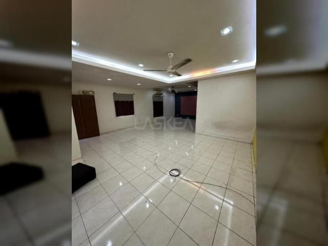 2 STOREY TERRACE Taman Sri Andalas Klang Partially Furnished FOR RENT