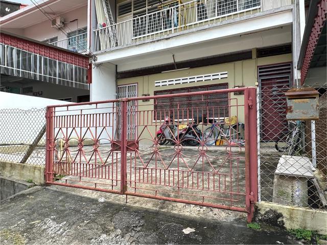 2 storey townhouse Kampar Golden Dragon Garden