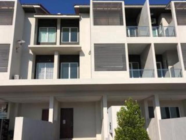 2 storey Townhouse lower floor Raintree Park 2 Simpang Ampat