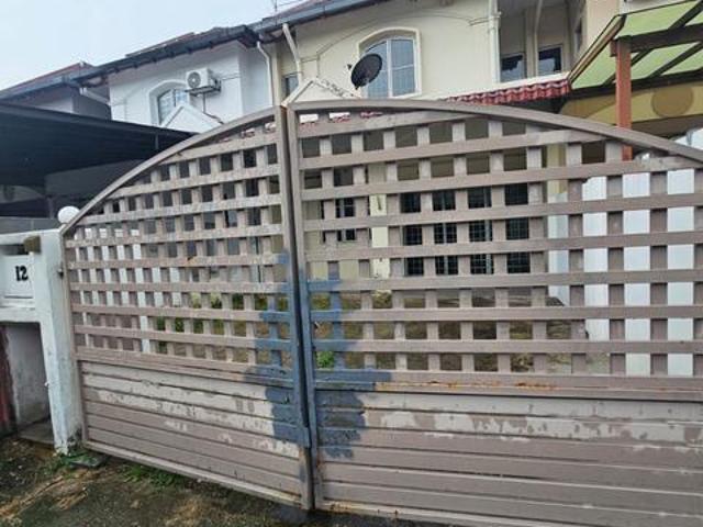 2 Storey USJ12 For Sale