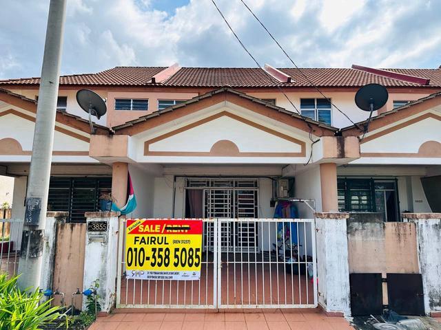 2 Storey Alam Perdana Facing Padang