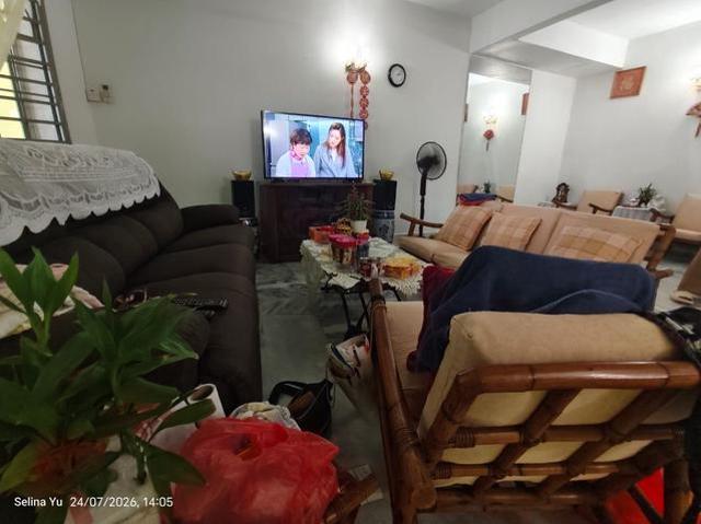 2 storey Angsana Taman bukit angsana