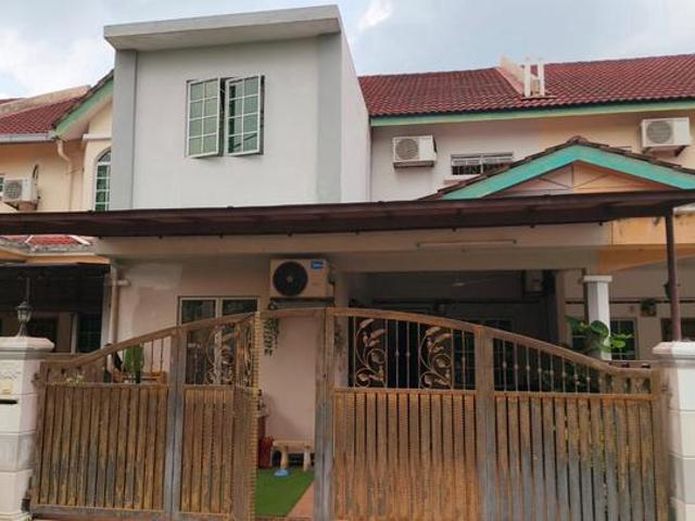 2 storey at section 9 Bangi Selangor