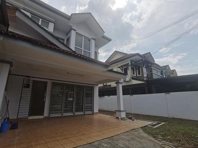 2 storey Bandar Puteri Klang Kerongsang end Lot