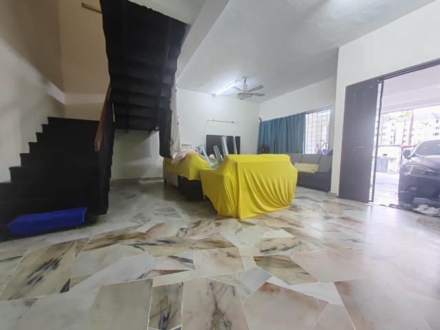 2 Storey BANDAR PUCHONG JAYA Actual Freehold WELL KEEP Low Deposit