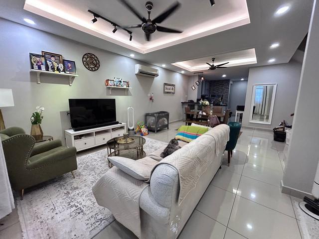 2 Storey Bandar Uda Utama Perling Renovate Nonbumi can buy