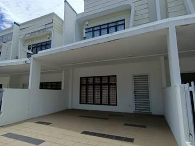2 Storey Brand New Prime Location Setia Ecohill 22x75
