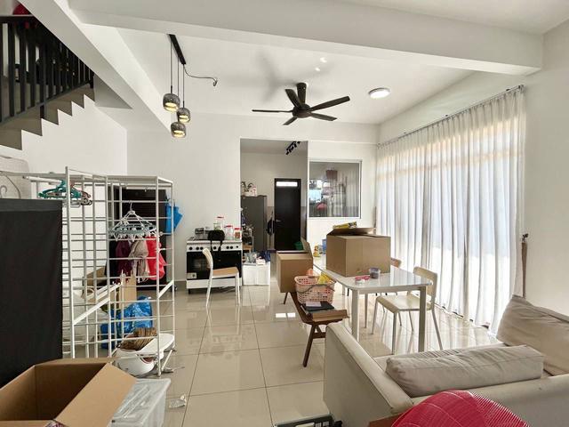 2 Storey Corner House Aspira Park Home Gelang Patah SILC Near Tuas