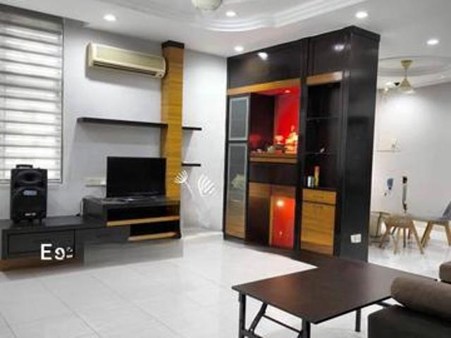 2 Storey Corner House near North South Highway and Industry