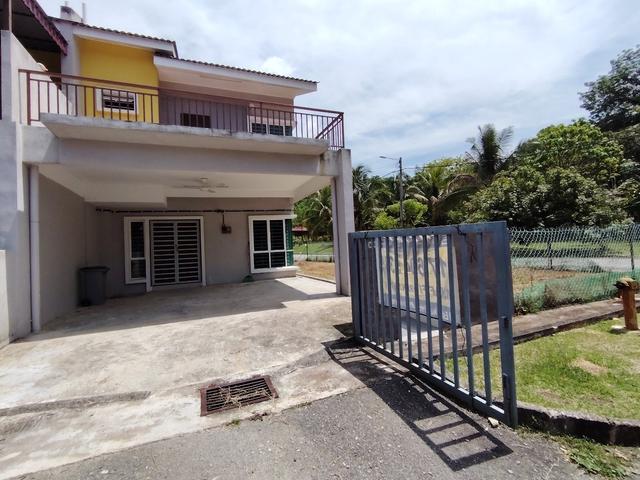 2 Storey Corner Lot House at Tmn Bukit Coral Height Seremban for sale